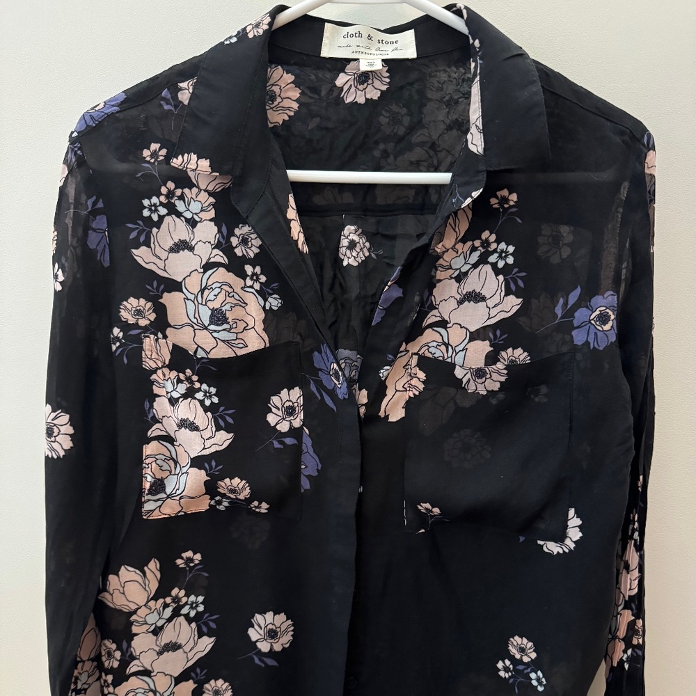 Cloth and Stone Womans sheer blouse